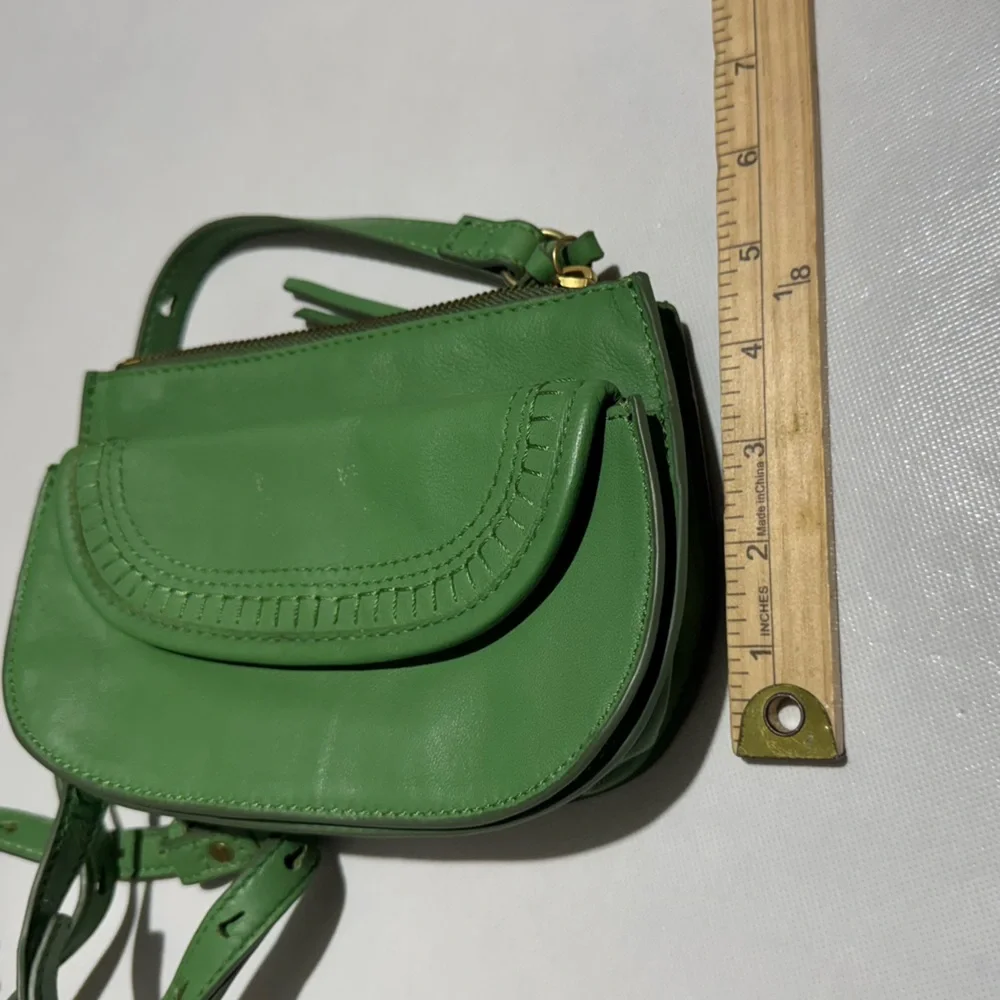 Lucky Brand Kian Lime‎ Green Chartreuse Leather Crossbody Bag Purse Western Boho